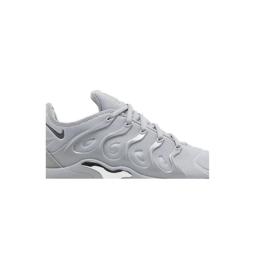 Кроссовки Nike Air VaporMax Plus 'Wolf Grey' 2024 2