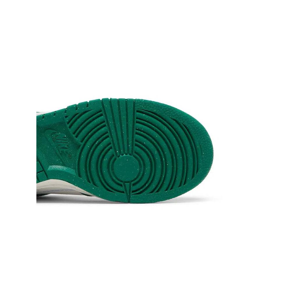 Кроссовки Nike Wmns Dunk Low Disrupt 2 'Malachite' 5