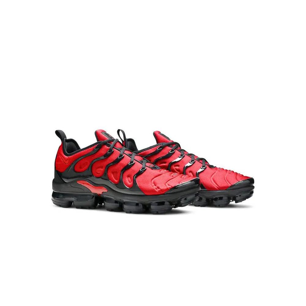 Кроссовки Nike Air VaporMax Plus 'University Red' 8