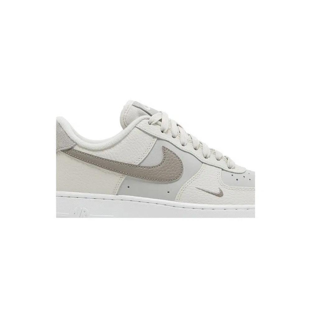 Кроссовки Nike Wmns Air Force 1 Low '07 'Moon Fossil' 2