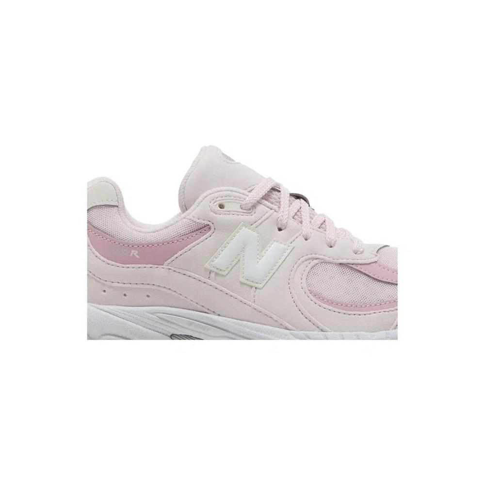 Кроссовки New Balance 2002R Big Kid 'Pink Granite' 2