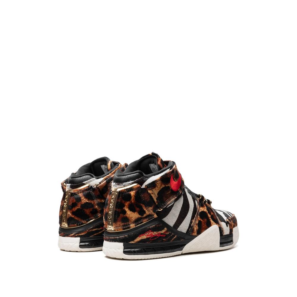 Кроссовки LeBron 2 Beast 4