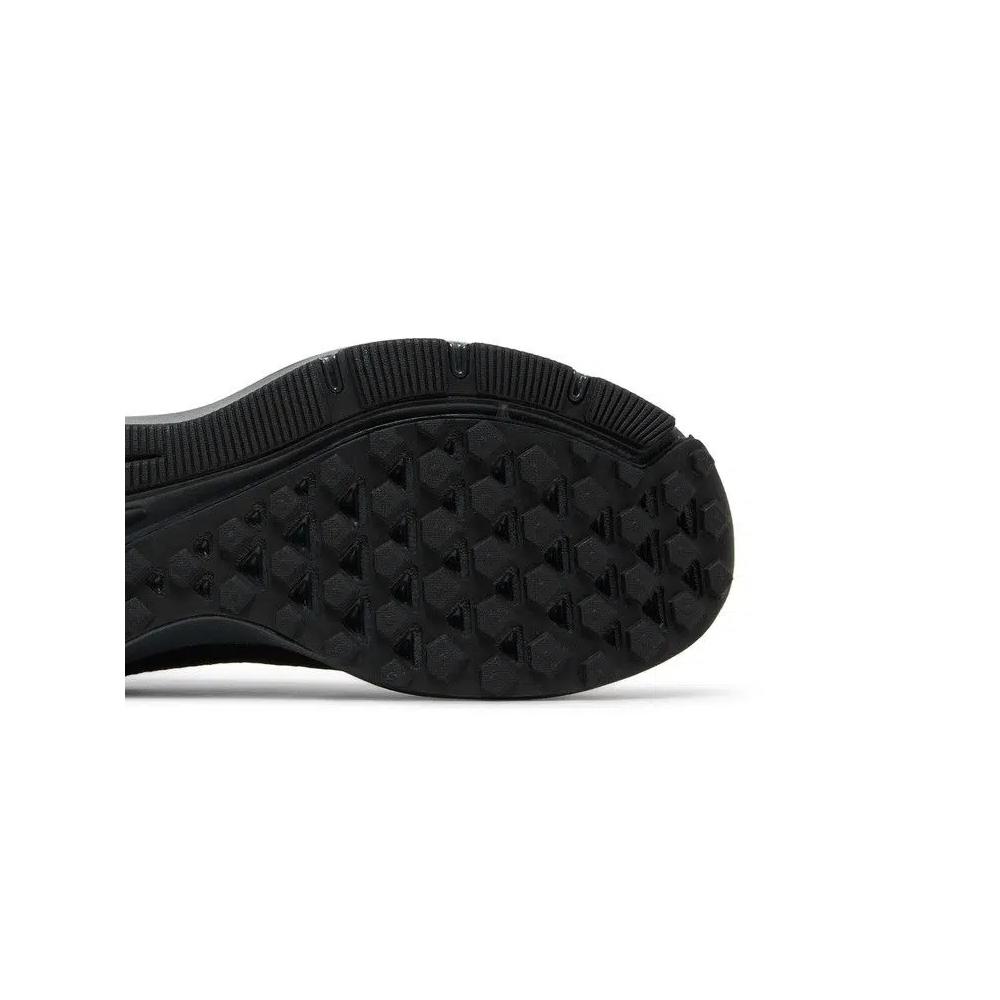 Кроссовки Nike Quest 2 'Black' 5