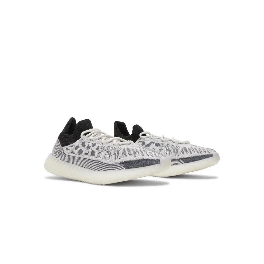 Кроссовки adidas Yeezy Boost 350 V2 CMPCT 'Panda' 8