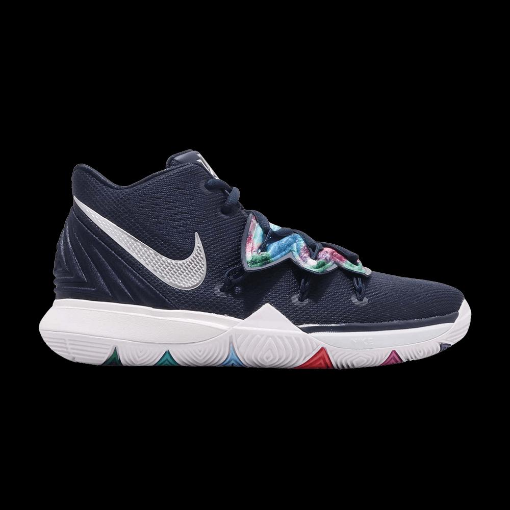 Кроссовки Nike Kyrie 5 GS 'Galaxy' 1