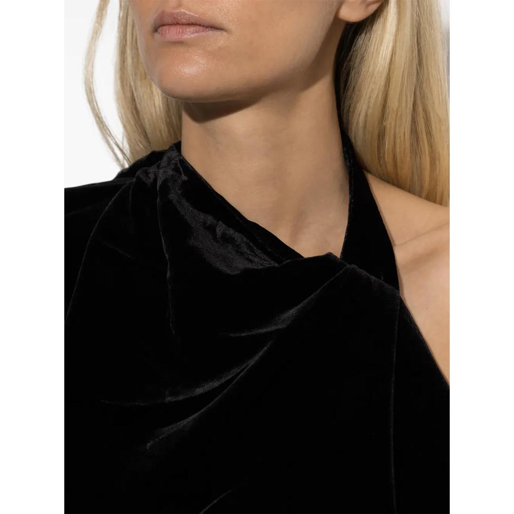 one-shoulder velvet top 5