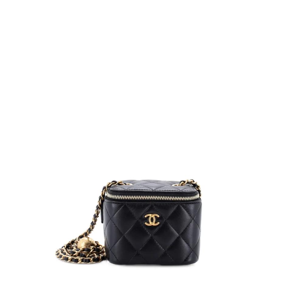 Стеганый мини-клатч Pearl Crush Vanity Case with Chain Quilted Lambskin 1