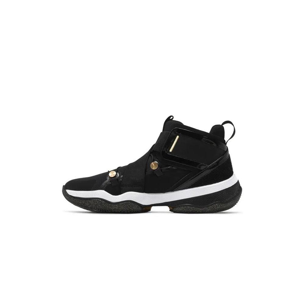 Кроссовки Air Jordan AJNT 23 'Black Metallic Gold' 3