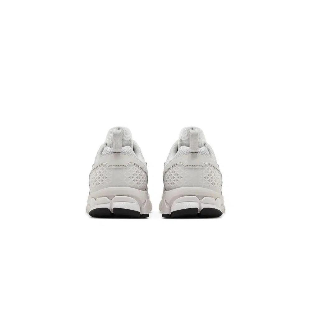 Кроссовки Nike Vomero 5 GS 'Vast Grey' 6