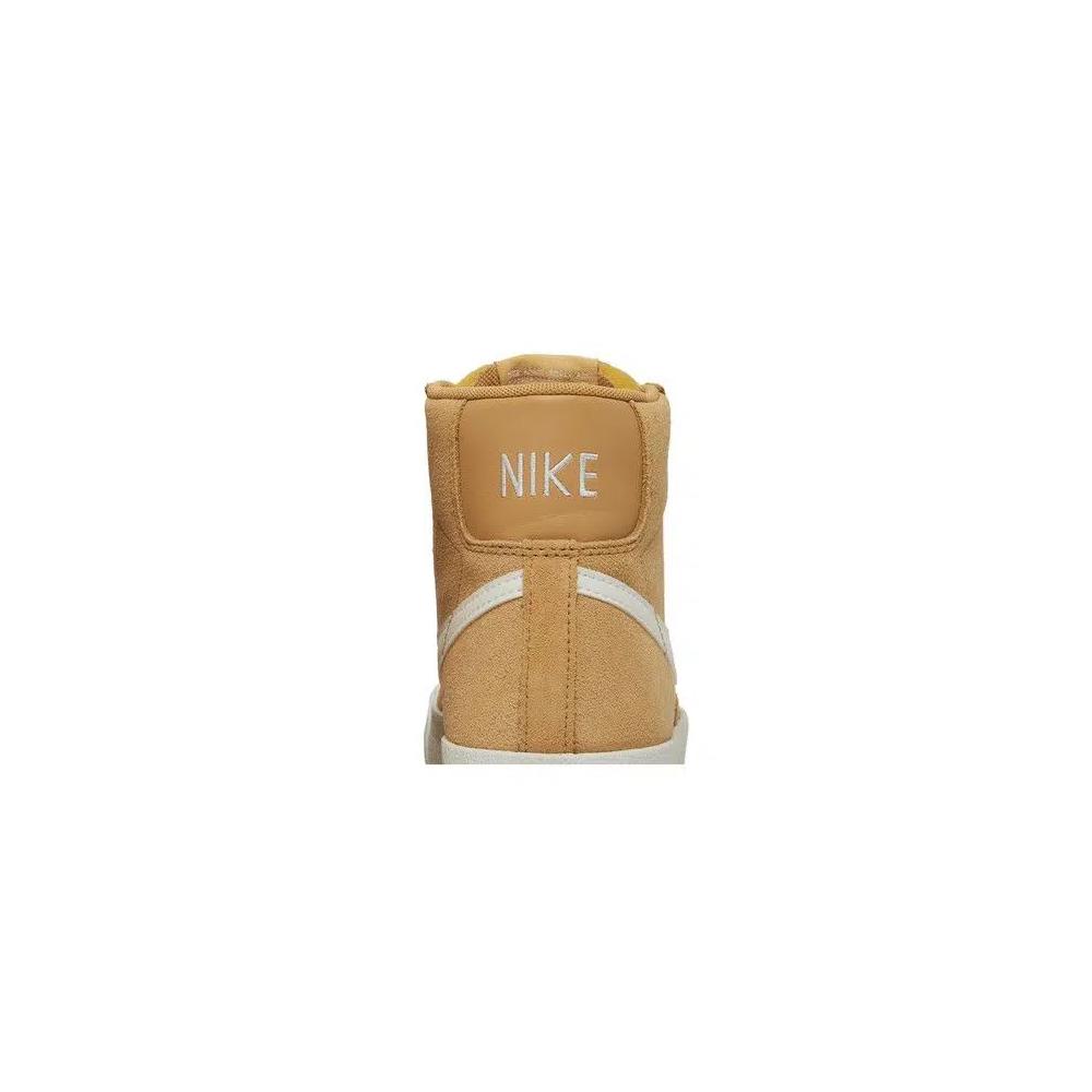 Кроссовки Nike Wmns Blazer Mid '77 'Wheat Suede' 7