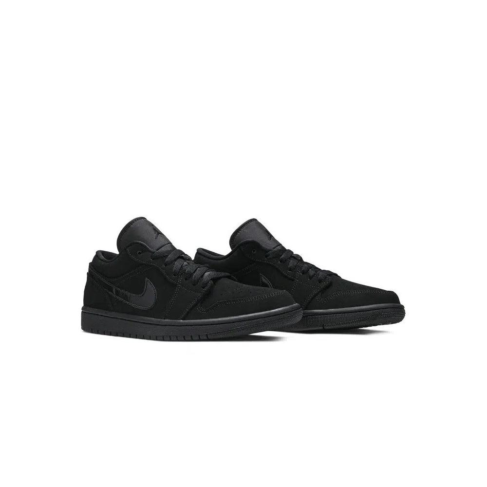 Кроссовки Air Jordan 1 Low 'Triple Black' 8