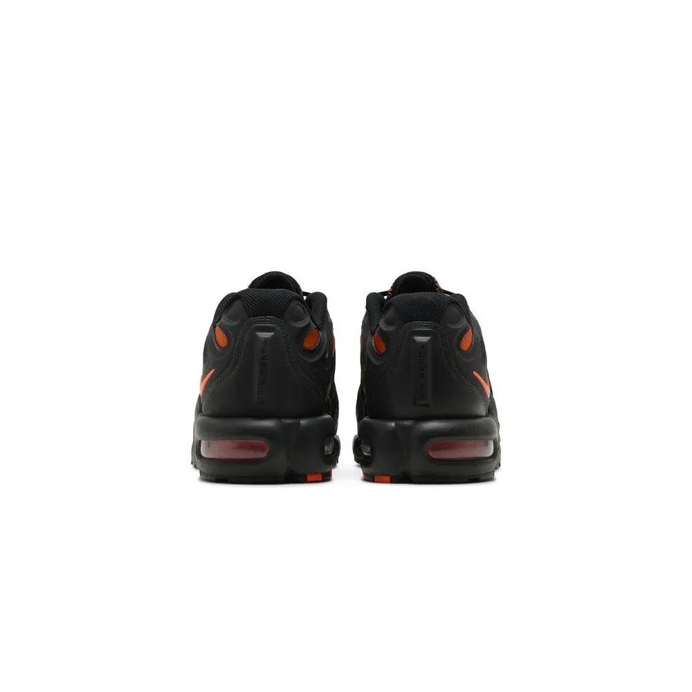 Кроссовки Nike Air Max Plus Drift 'Black Dragon Red' 6