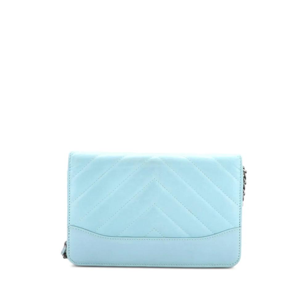 Сумка через плечо Gabrielle Wallet on Chain Chevron Aged Calfskin 2