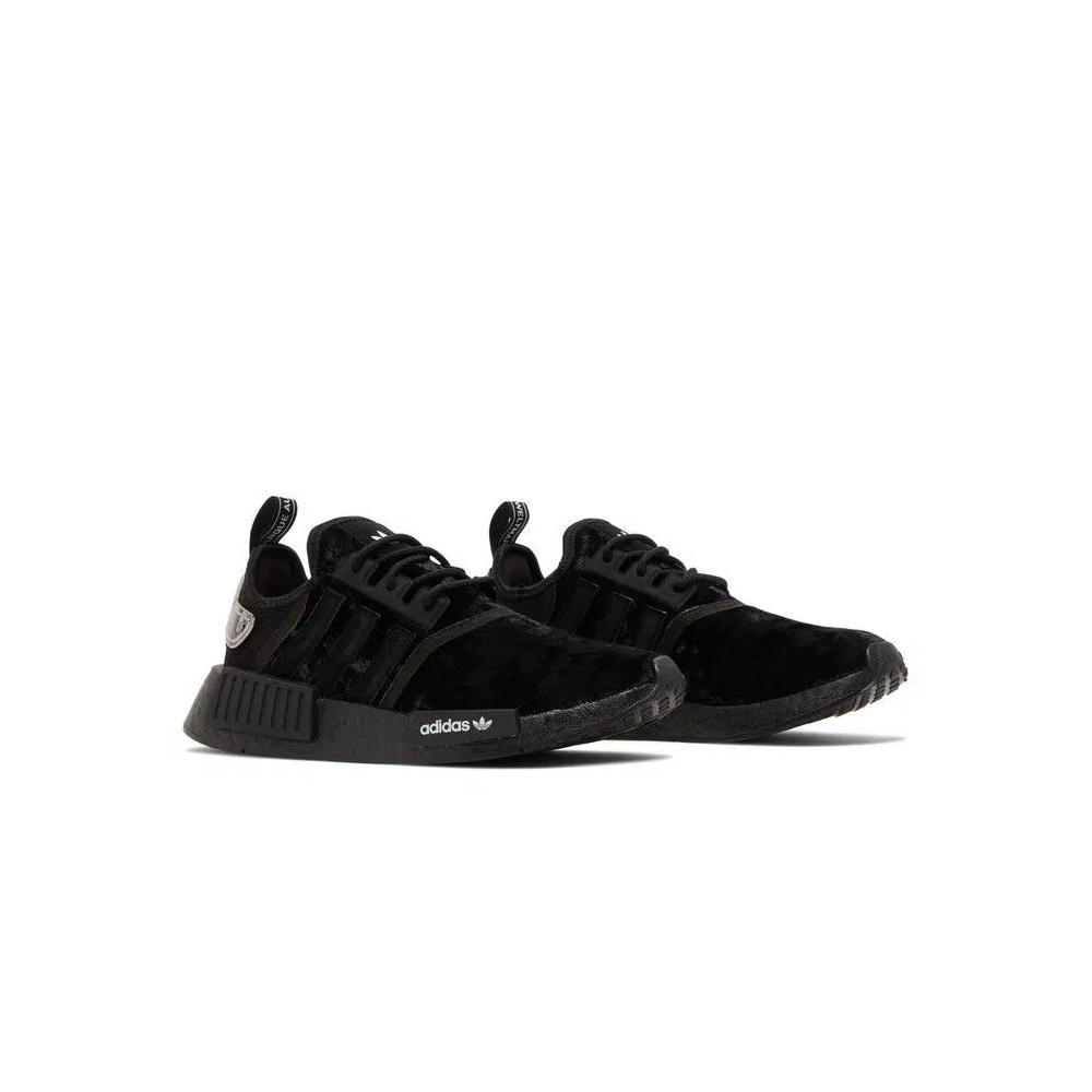 Кроссовки adidas Wmns NMD_R1 'Triple Black' 8