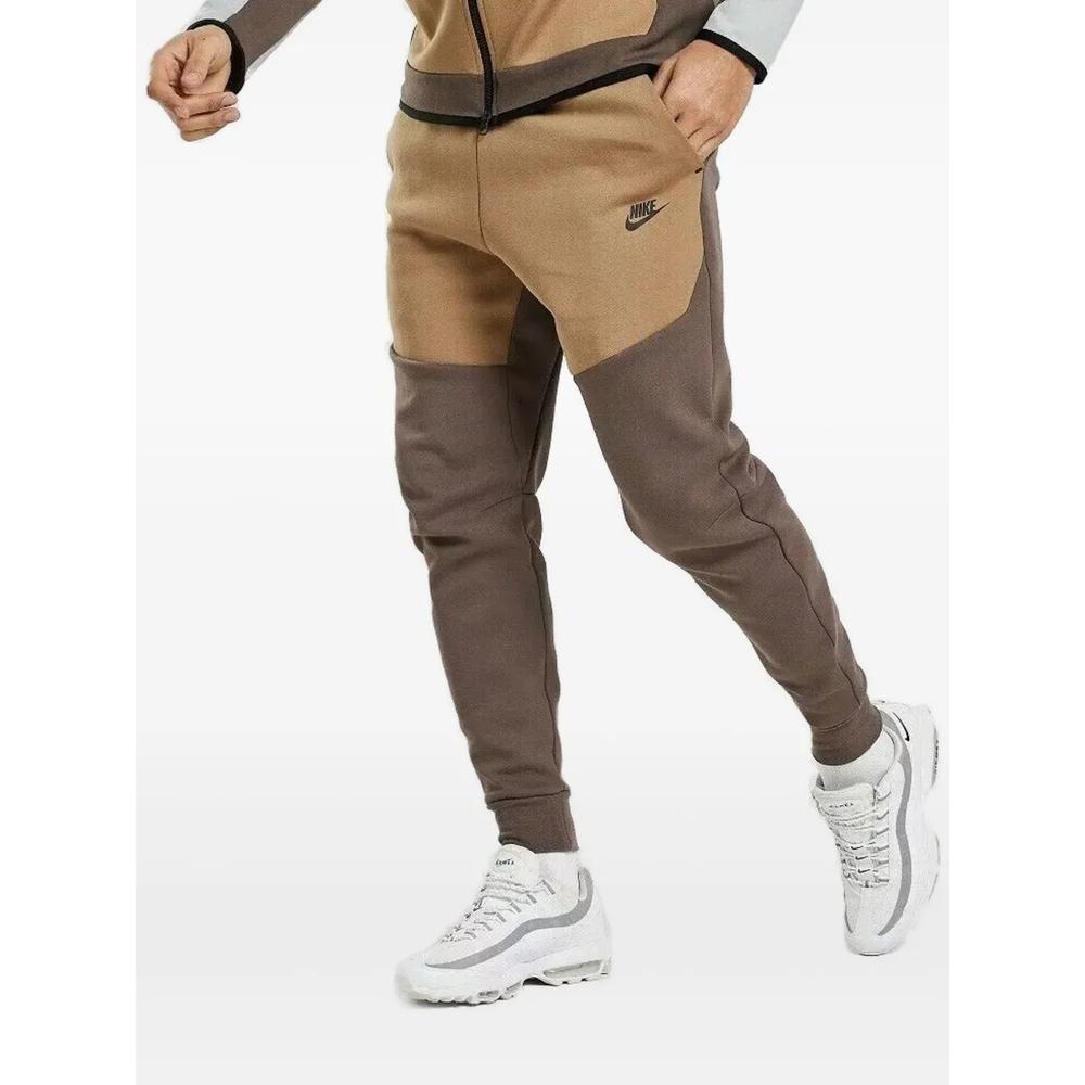 Джоггеры Sportswear Tech Fleece 2