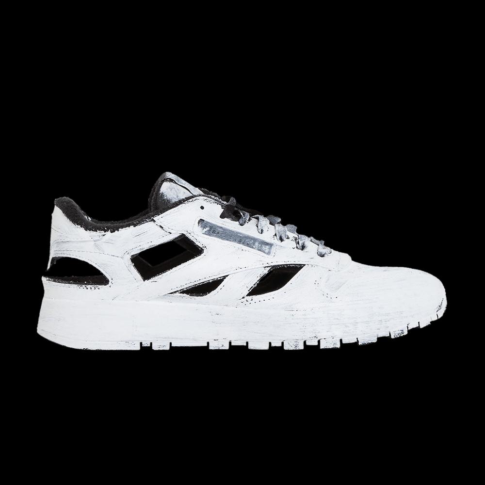 Кроссовки Reebok x Maison Margiela Wmns Classic Leather Tabi Low 'Whiteout' 1
