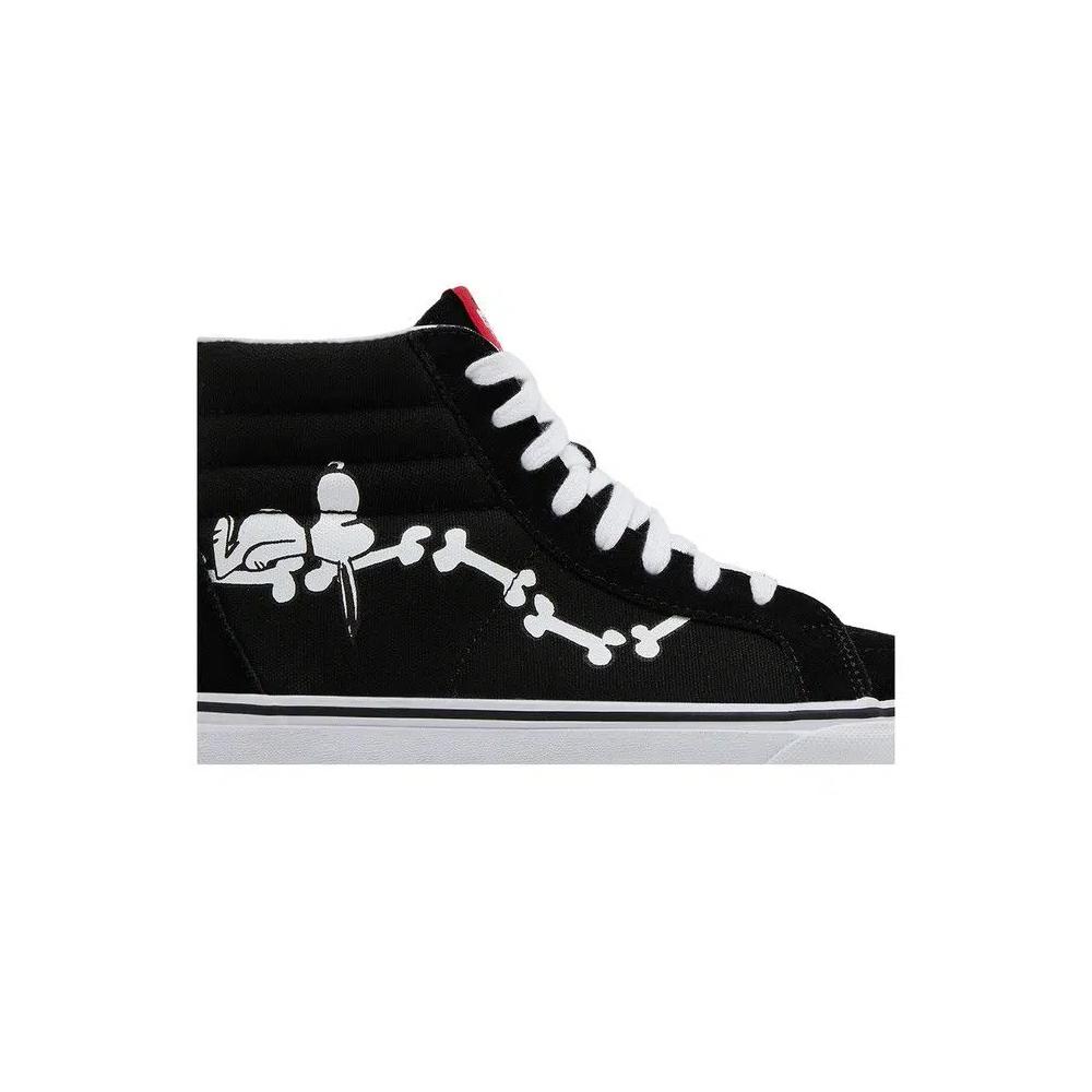 Лайфстайл Peanuts x Vans SK8-Hi Reissue 'Snoopy Bones' 2