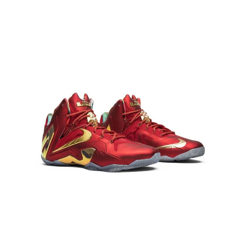 Кроссовки Nike LeBron 11 Elite SE 'Championship' 8