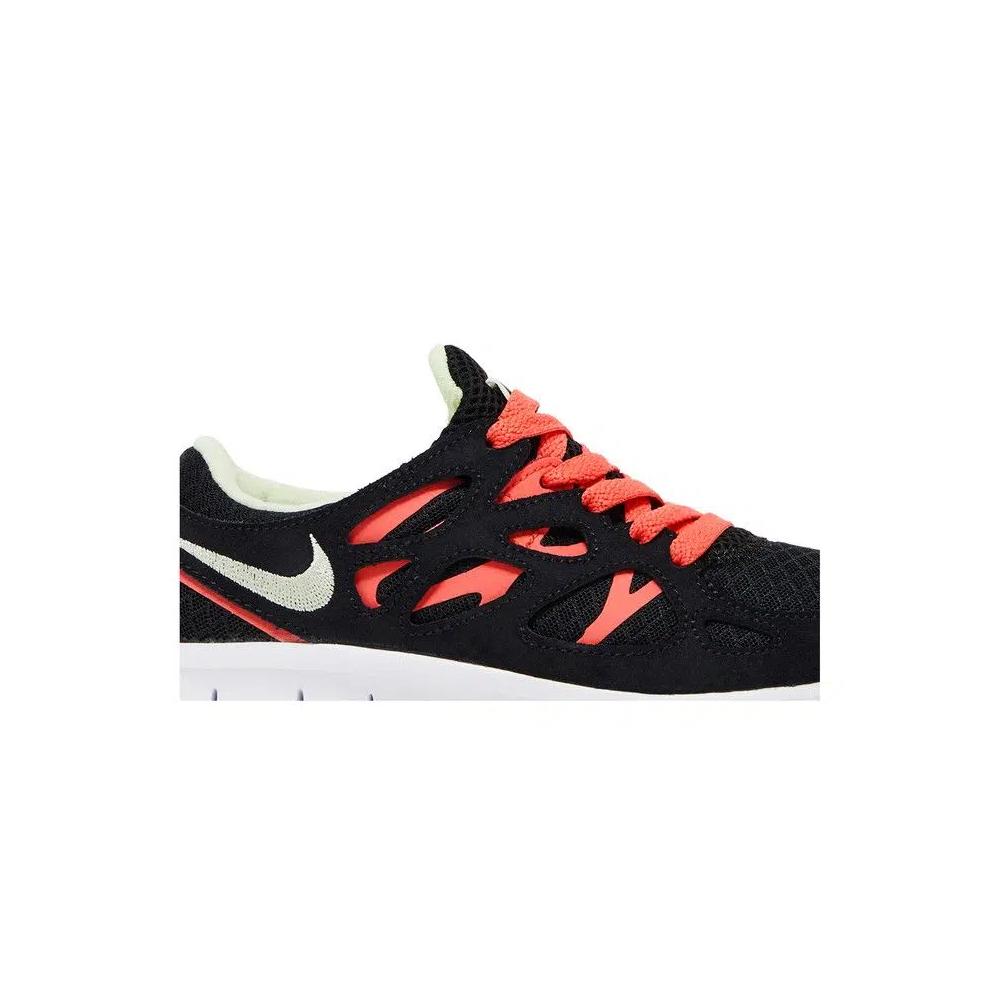 Кроссовки Nike Wmns Free Run 2 2