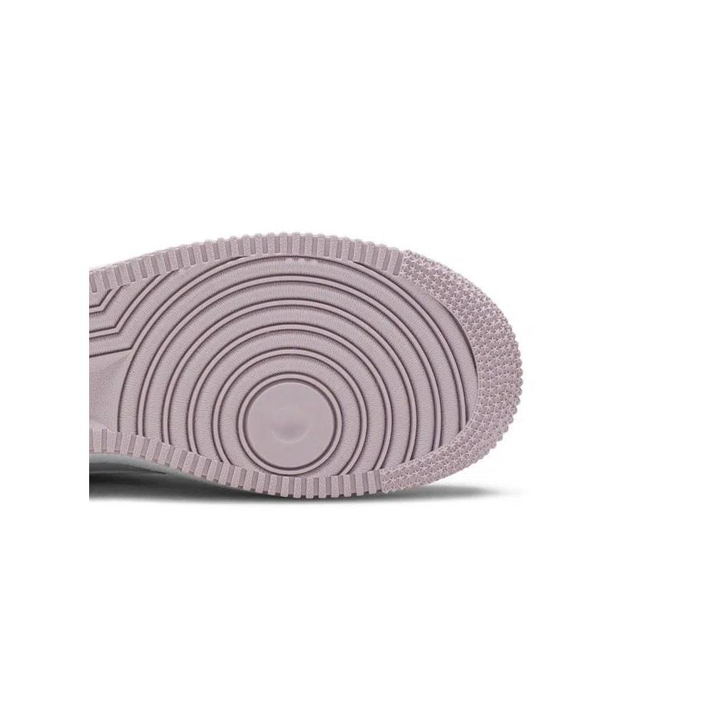 Кроссовки Nike Air Force 1 GS 'White Iced Lilac' 5