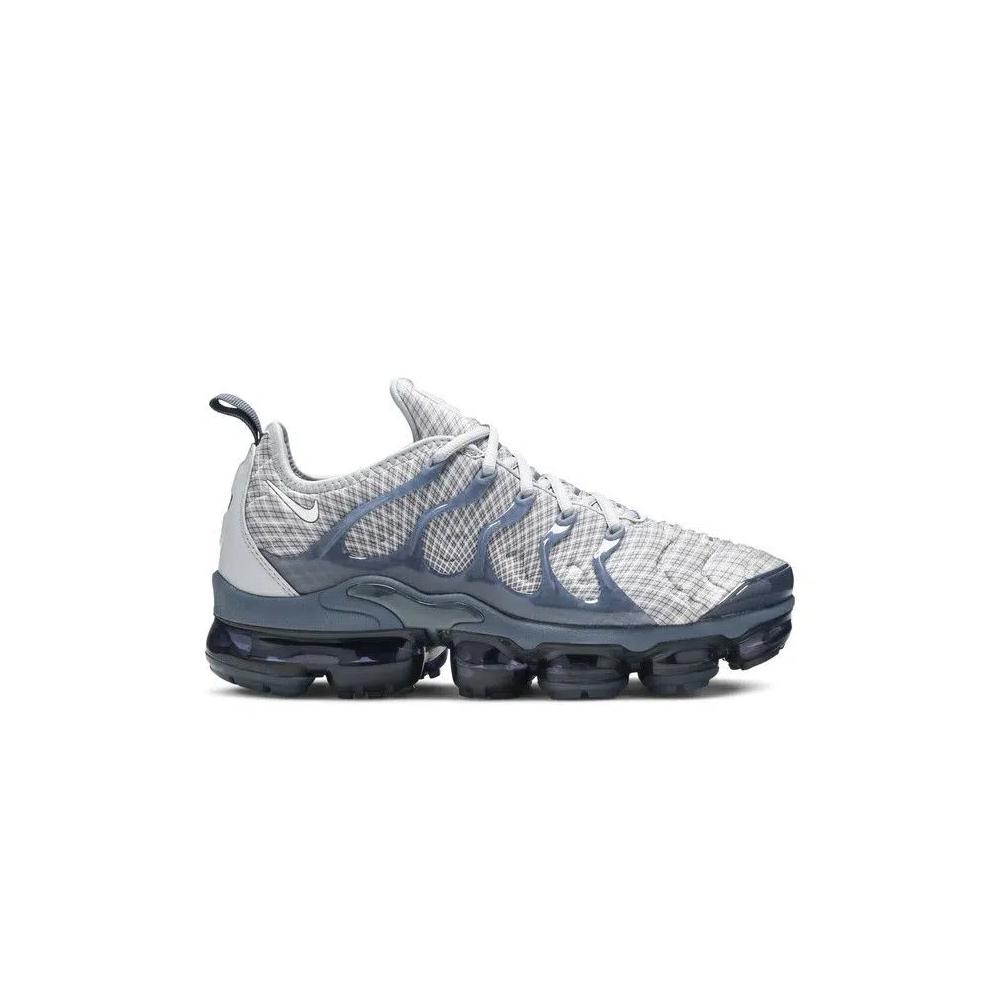 Кроссовки Nike Air VaporMax Plus 'Wolf Grey' 1
