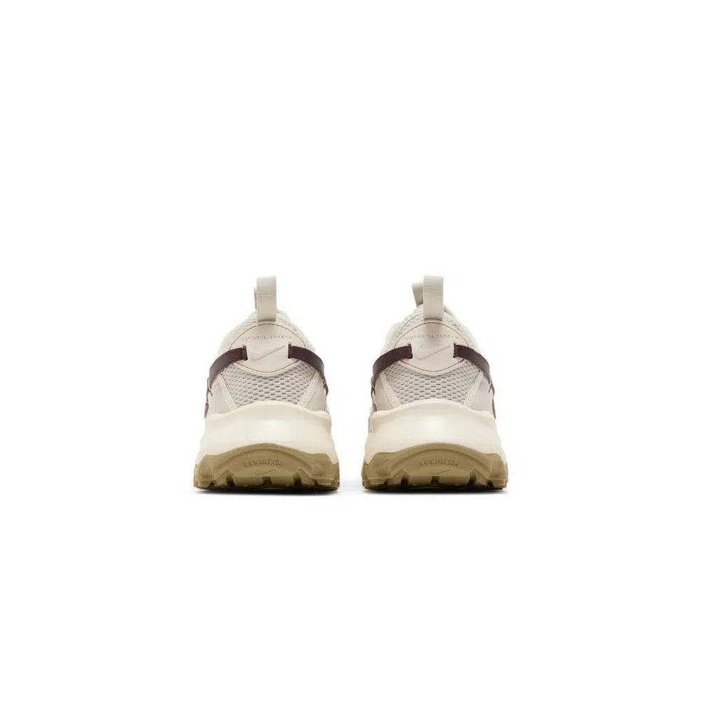 Лайфстайл Nike Wmns TC 7900 'Light Bone Burgundy Crush' 6