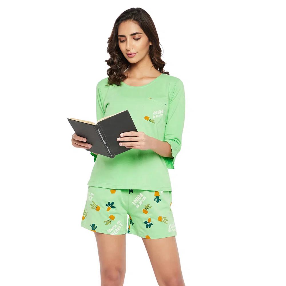 Clovia Chic Basic Top & Cactus Print Shorts Set в цвете мята — 100% хлопок 2
