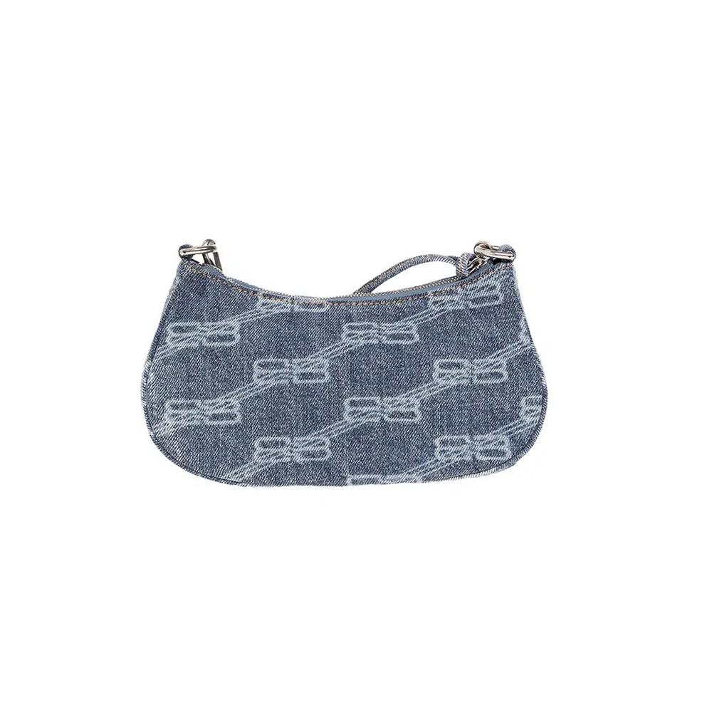 Мини-сумка через плечо Le Cagole с цепочкой BB Monogram из денима 3