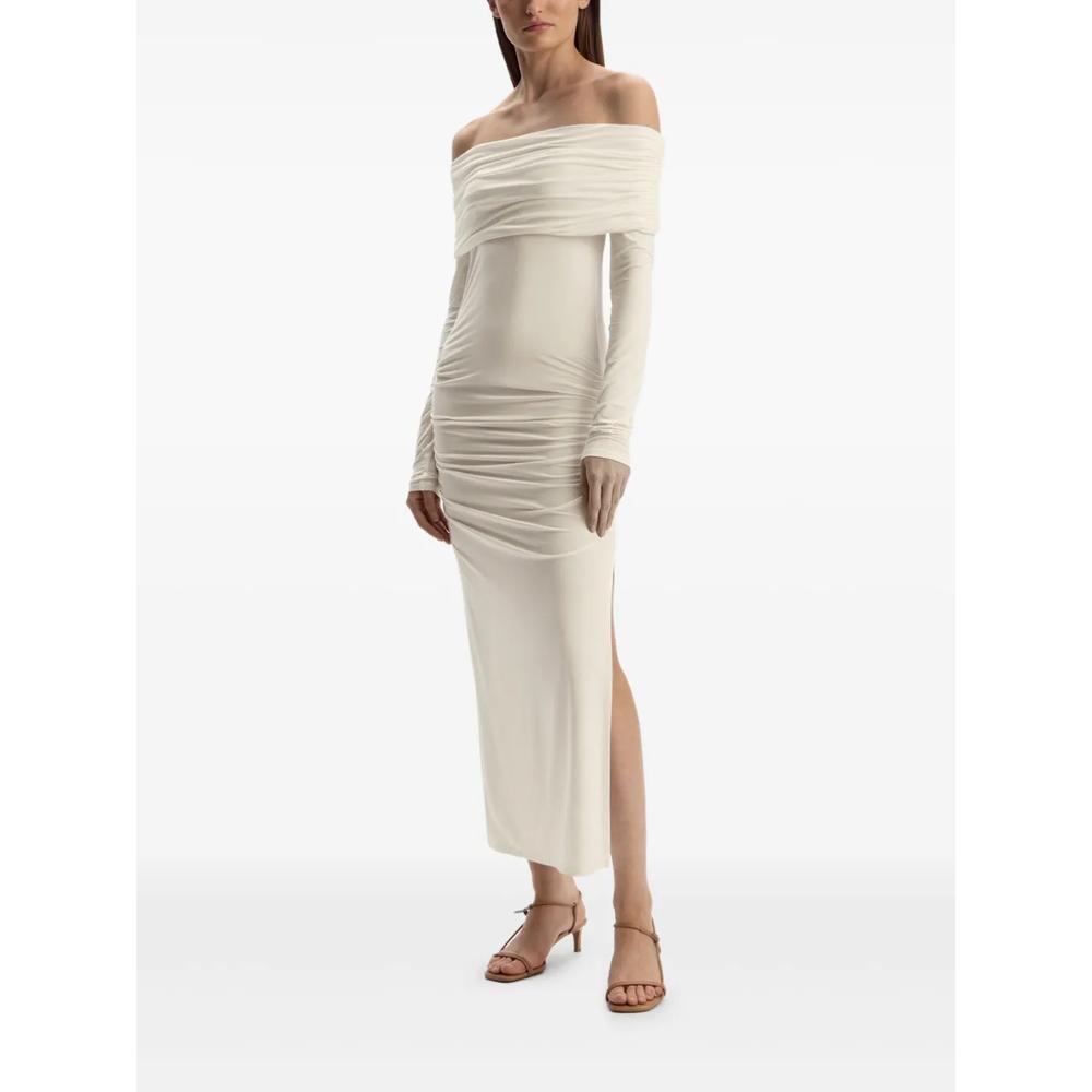 Платье с длинными рукавами 2