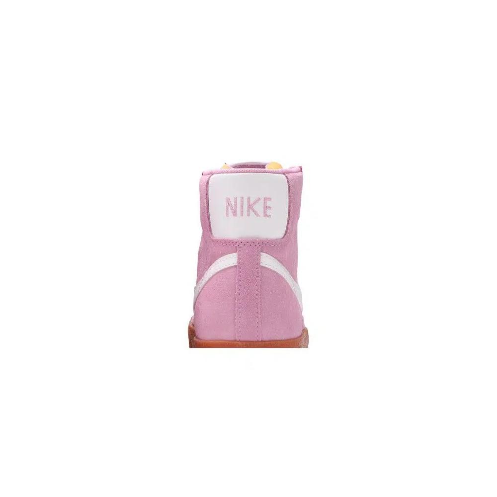 Кроссовки Nike Wmns Blazer Mid '77 «За розовым» 7