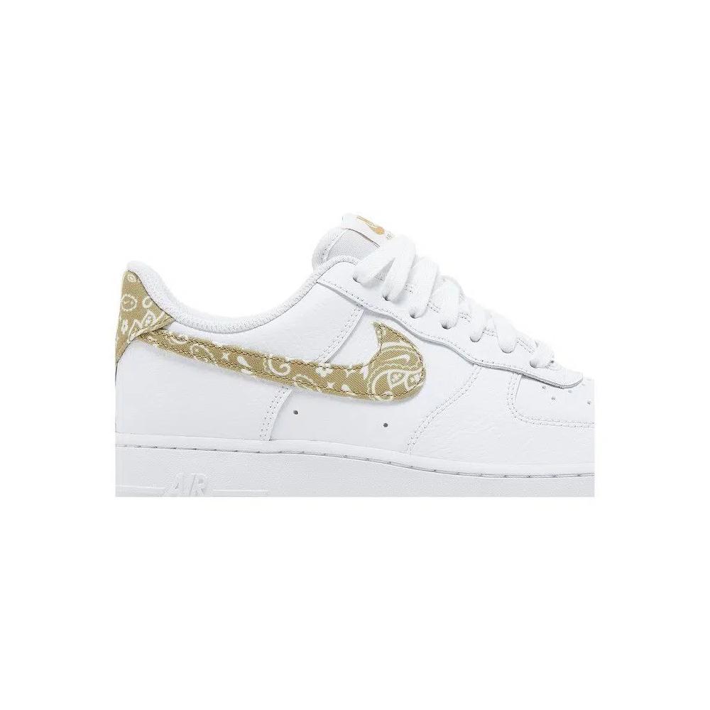 Кроссовки Nike Wmns Air Force 1 '07 Essential 'Barely Paisley' 2