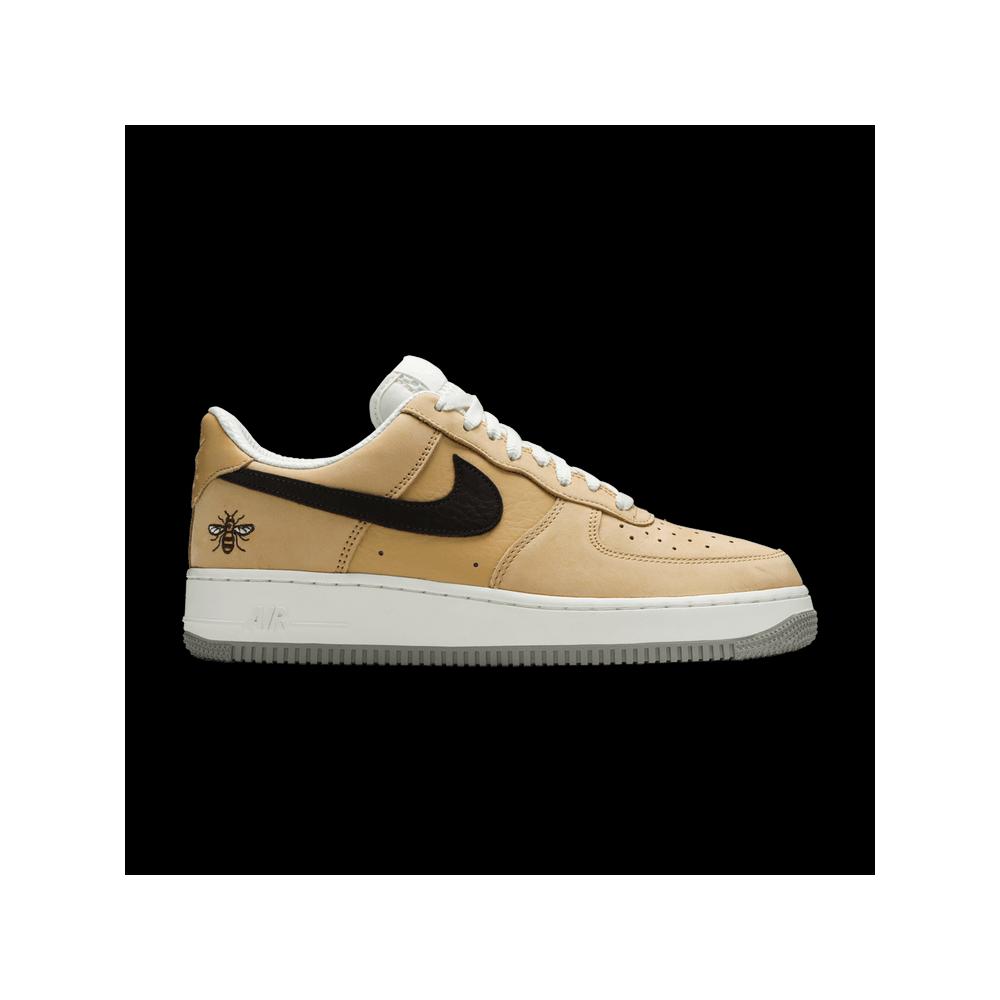 Кроссовки Nike Air Force 1 Low 'Manchester Bee' 1