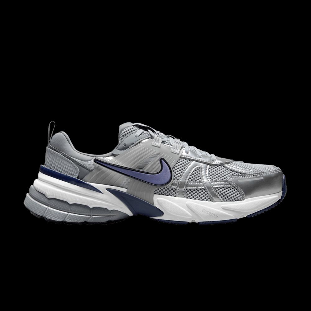 Кроссовки Nike V2K Run 'Wolf Grey Midnight Navy' 1