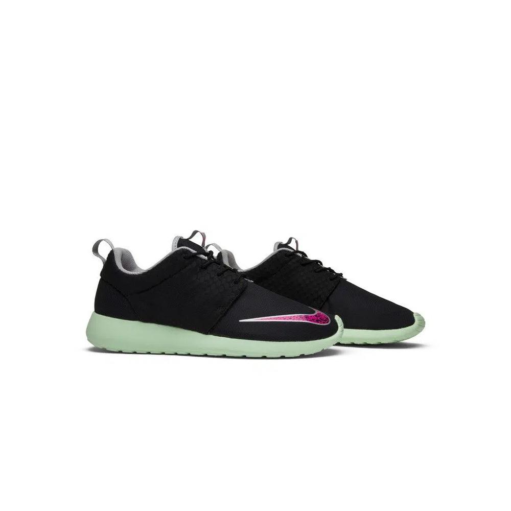 Бутсы Nike Roshe One FB 'Yeezy' 8