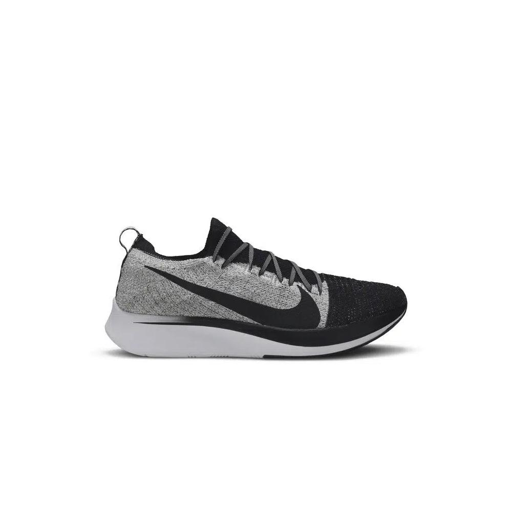 Кроссовки Nike Zoom Fly Flyknit 'Oreo' 1
