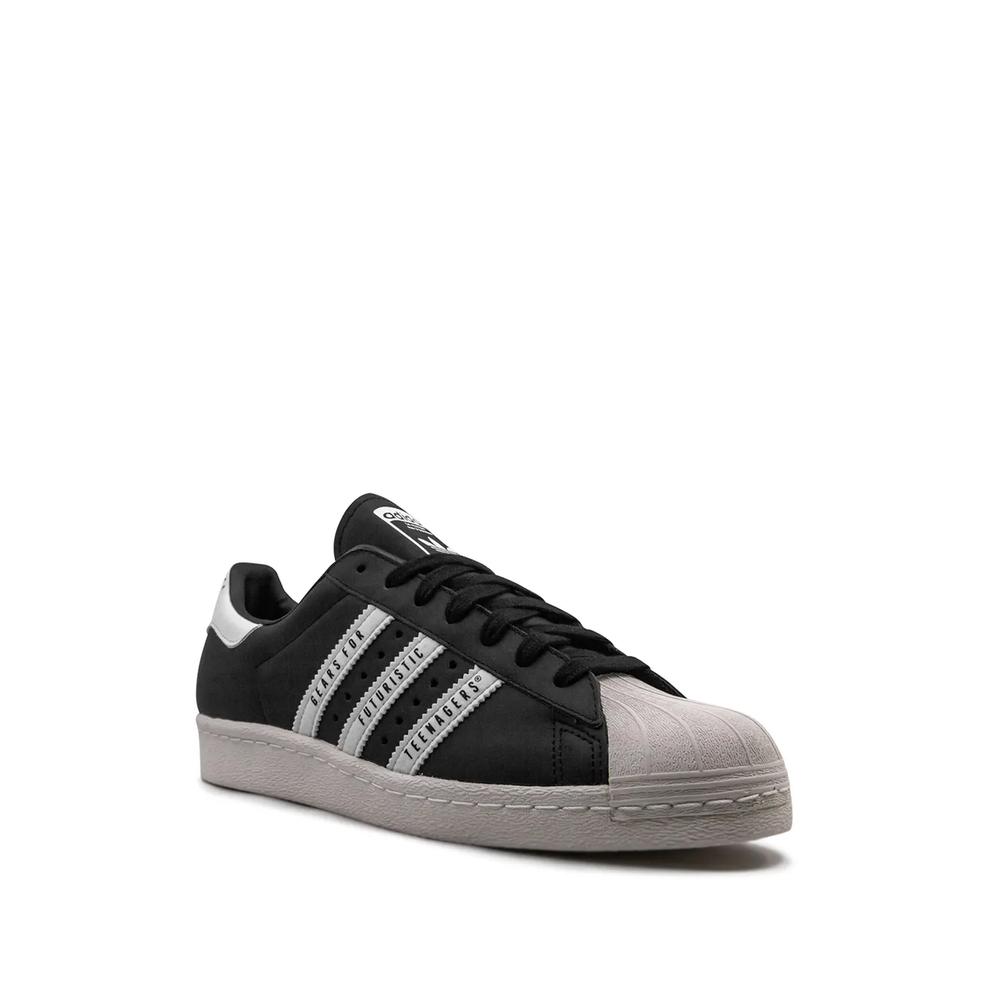 Кроссовки Superstar 80s из коллаборации с Human Made 2