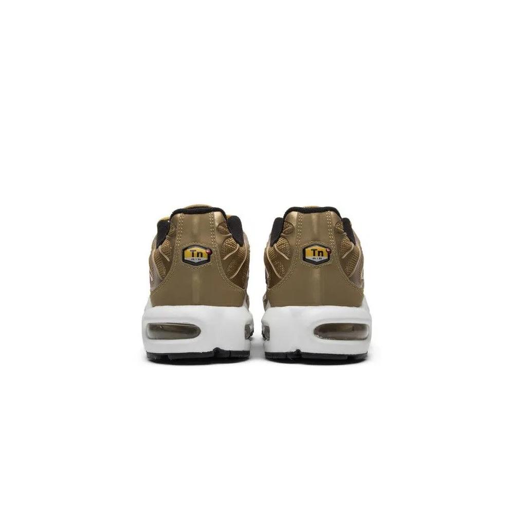 Кроссовки Nike Air Max Plus QS 'Metallic Gold' 6