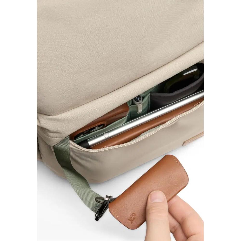 Bellroy Классический дневной рюкзак - Тахини 4