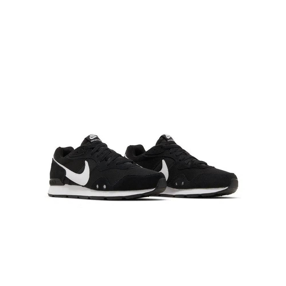 Кроссовки Nike Wmns Venture Runner 'Black White' 8