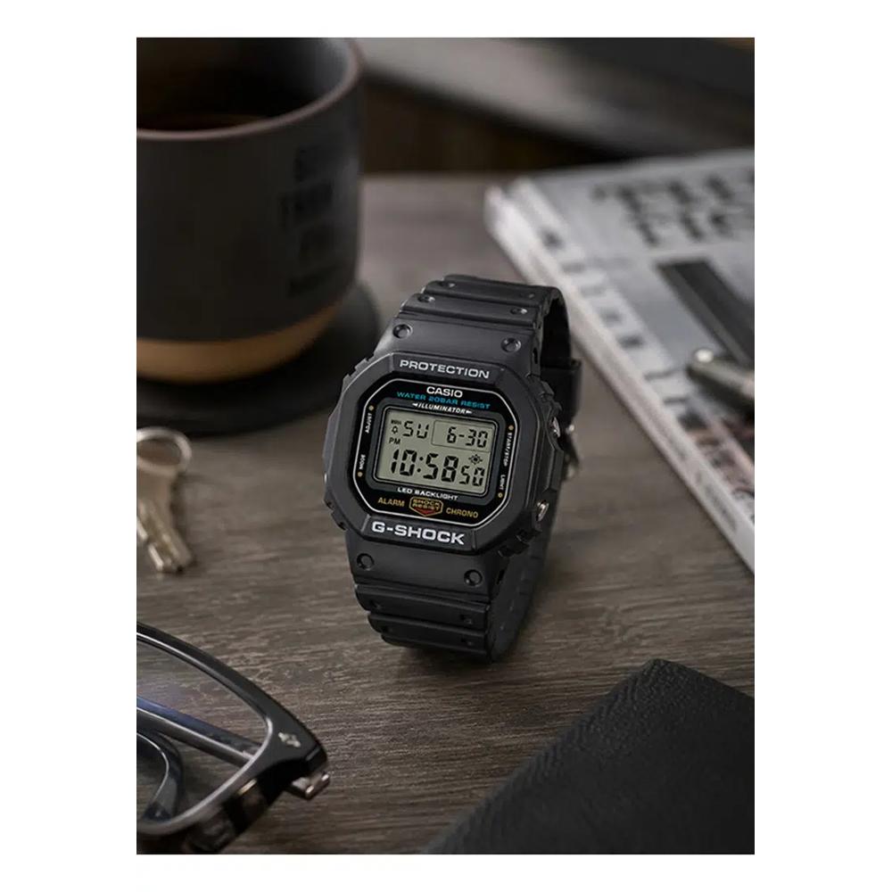 DW-5600UE-1 мужские цифровые часы с черным смоляным ремешком 8