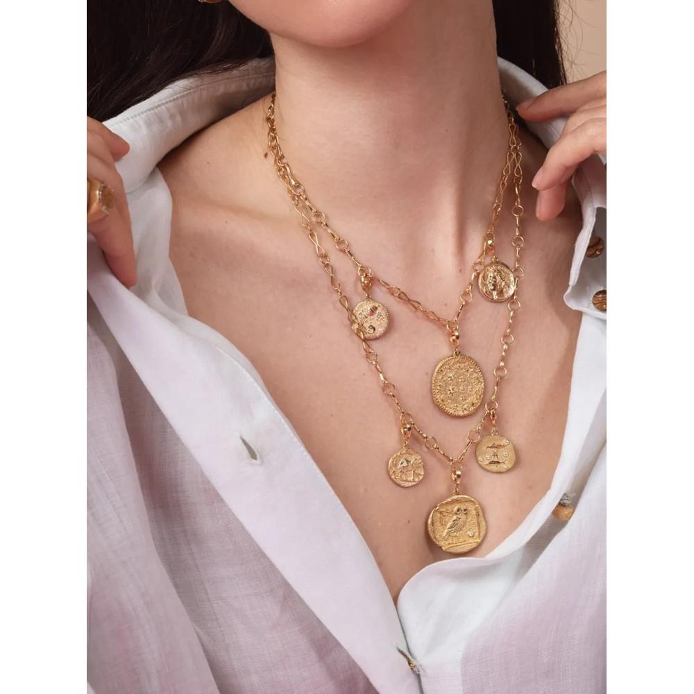 Маленькая подвеска Of The Stars Pisces из желтого золота 2