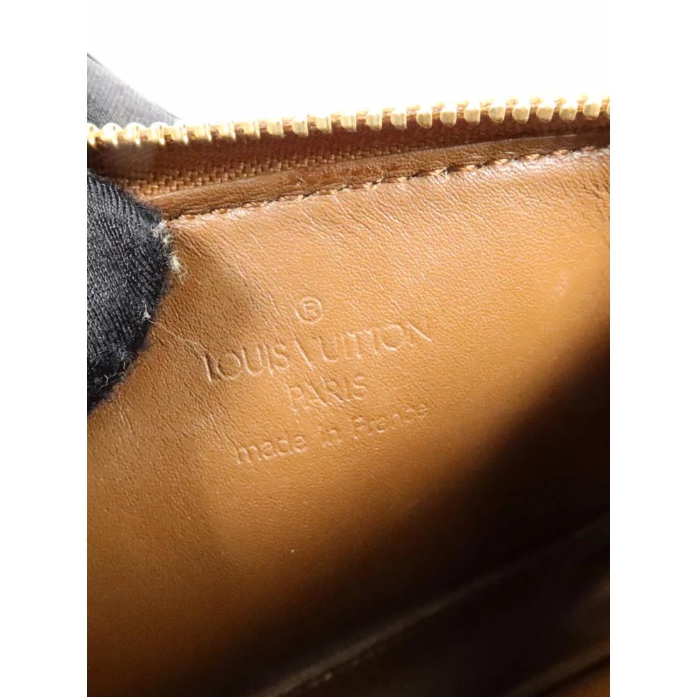 Клатч Monogram Vernis Lexington 6