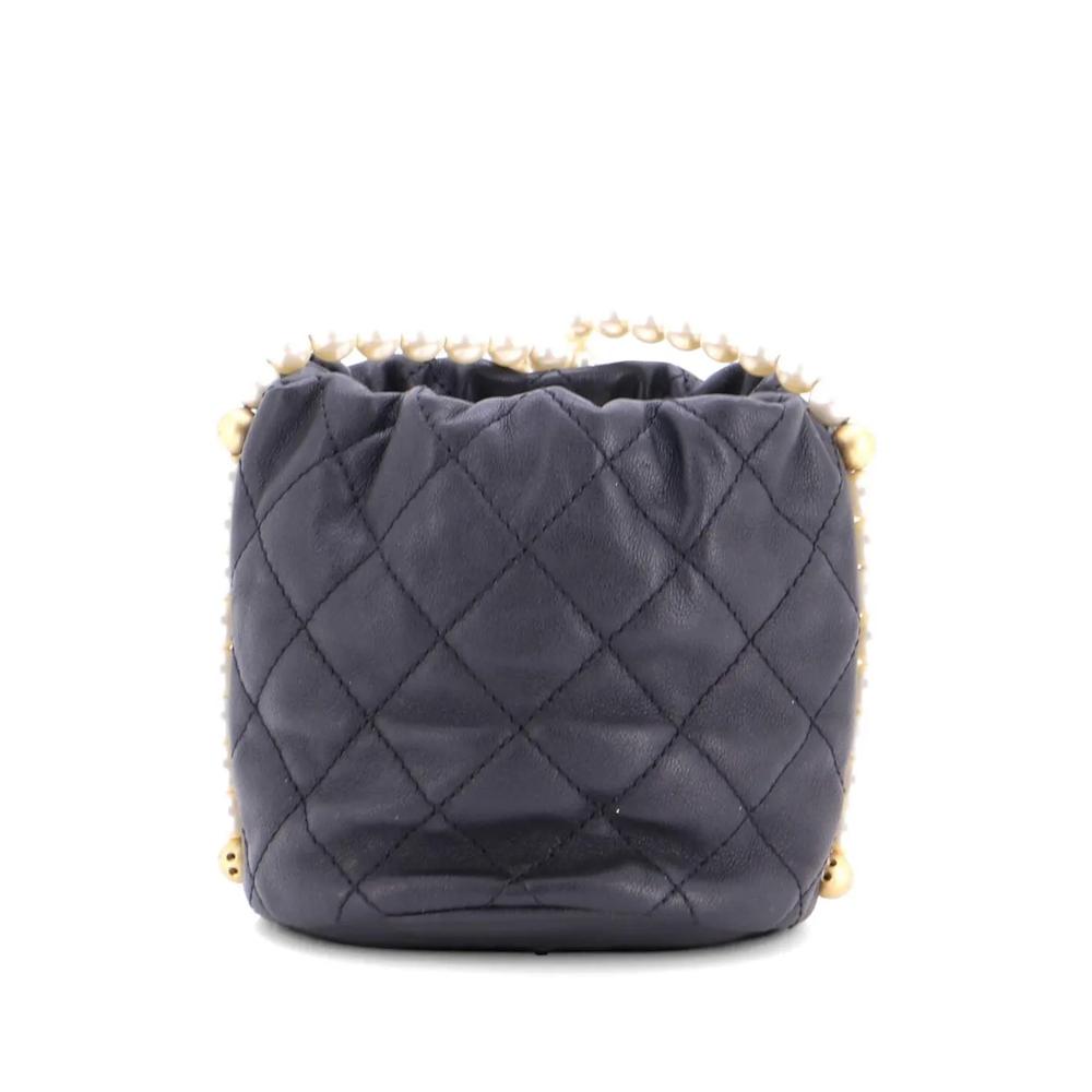 Стеганая сумка-ведро About Pearls Quilted Calfskin Mini 2