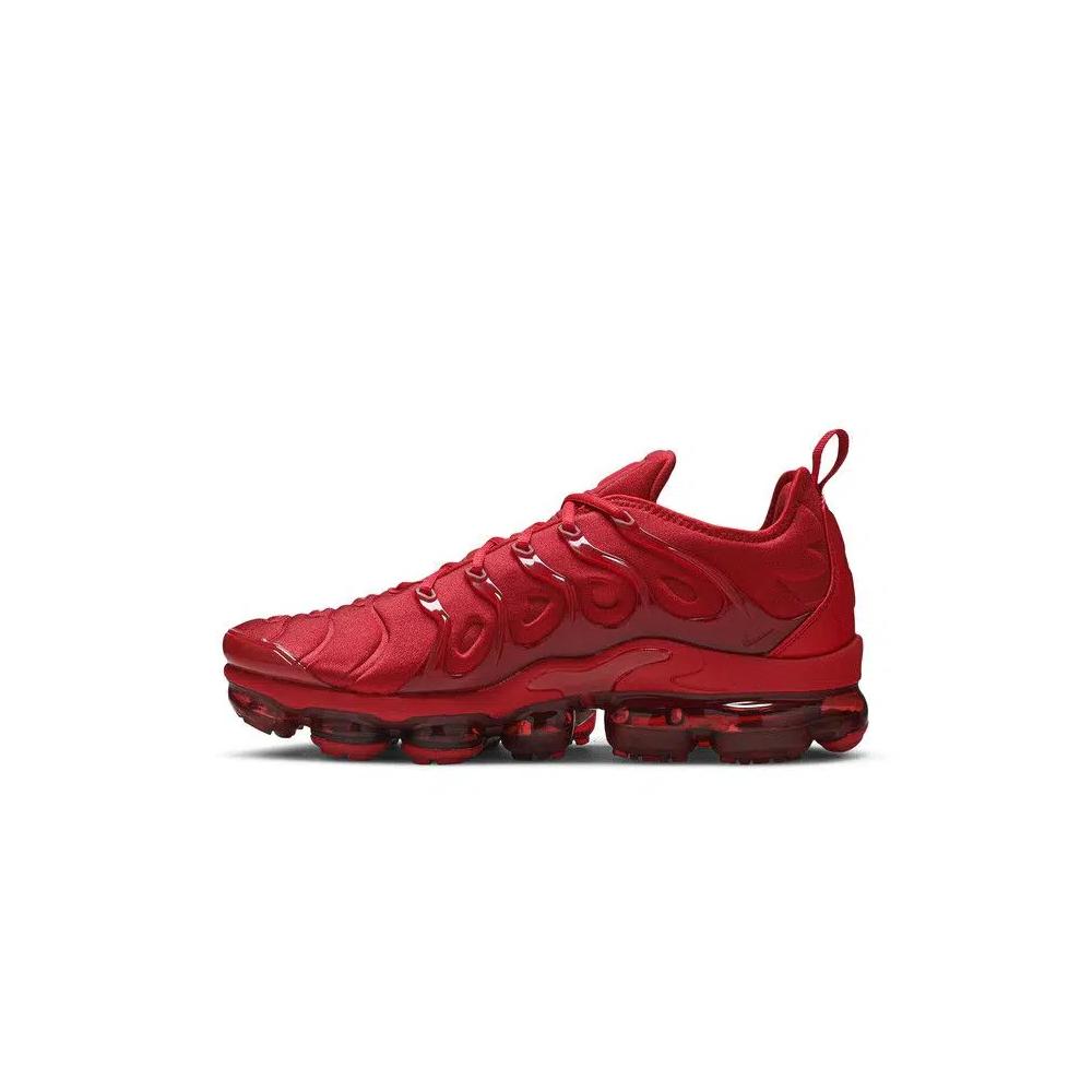 Кроссовки Nike Air VaporMax Plus 'Triple Red' 3