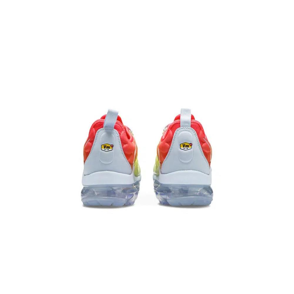 Кроссовки Nike Wmns Air VaporMax Plus 'Sunrise' 7