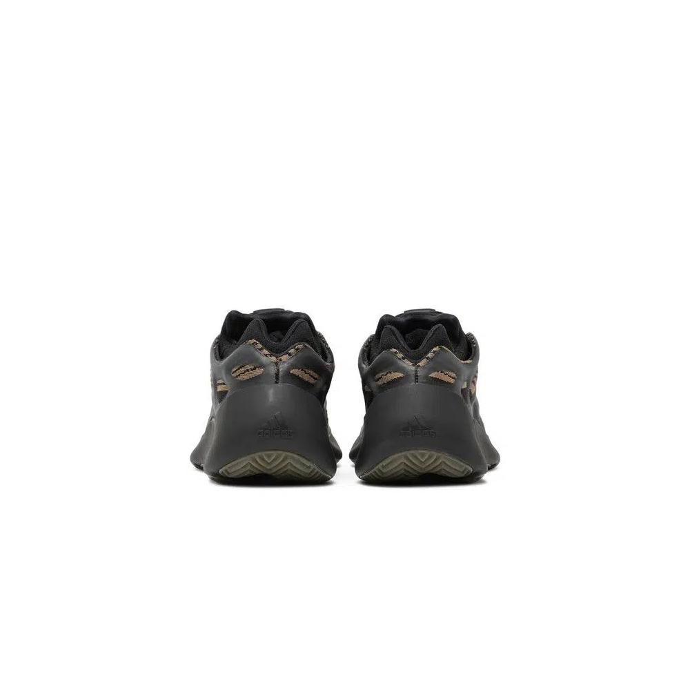 Кроссовки adidas Yeezy 700 V3 'Clay Brown' 6