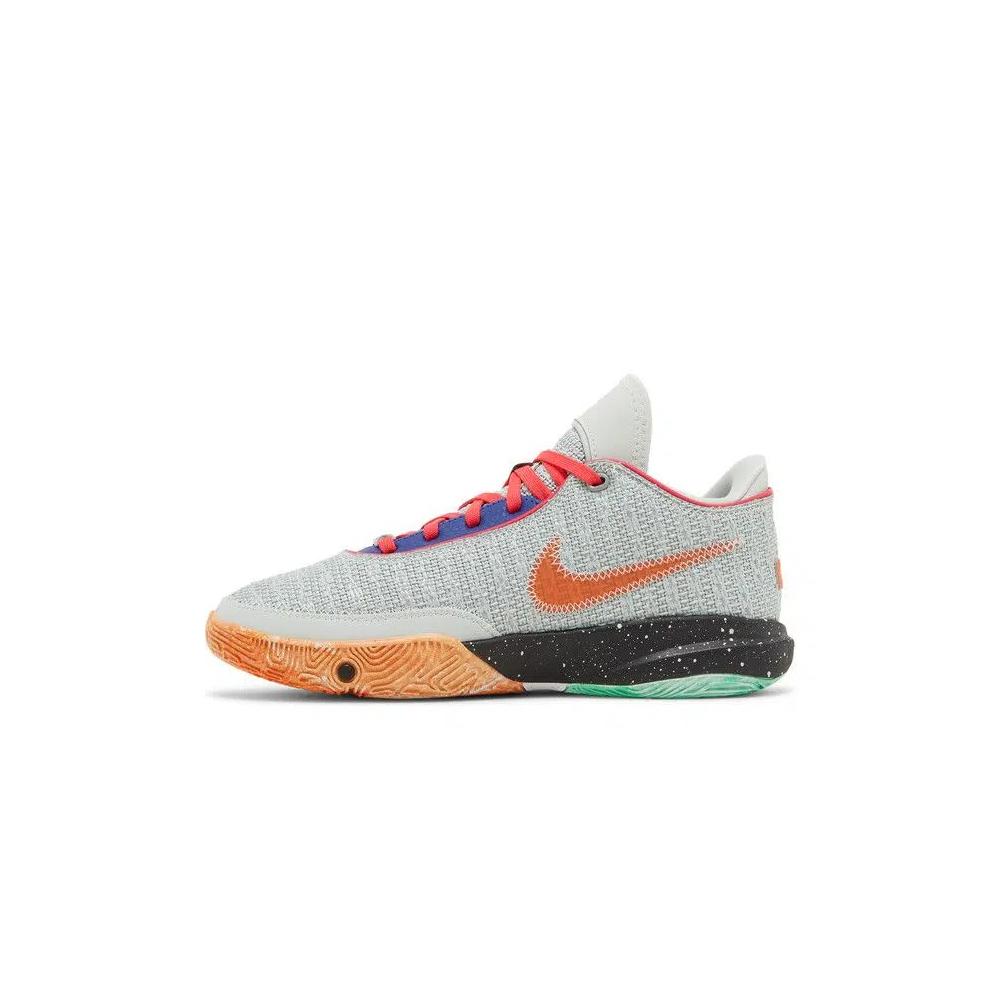 Кроссовки LeBron 20 GS 'Nike Lifer' 3