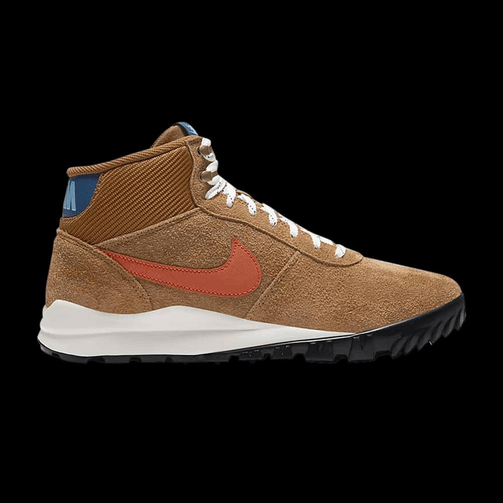 Ботинки Nike Hoodland Boot 'Light British Tan' 1