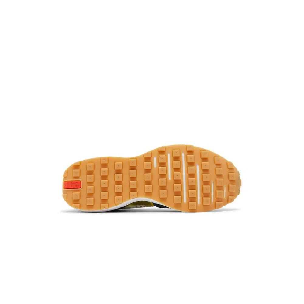 Кроссовки Nike Waffle One GS 'Go The Extra Smile' 4