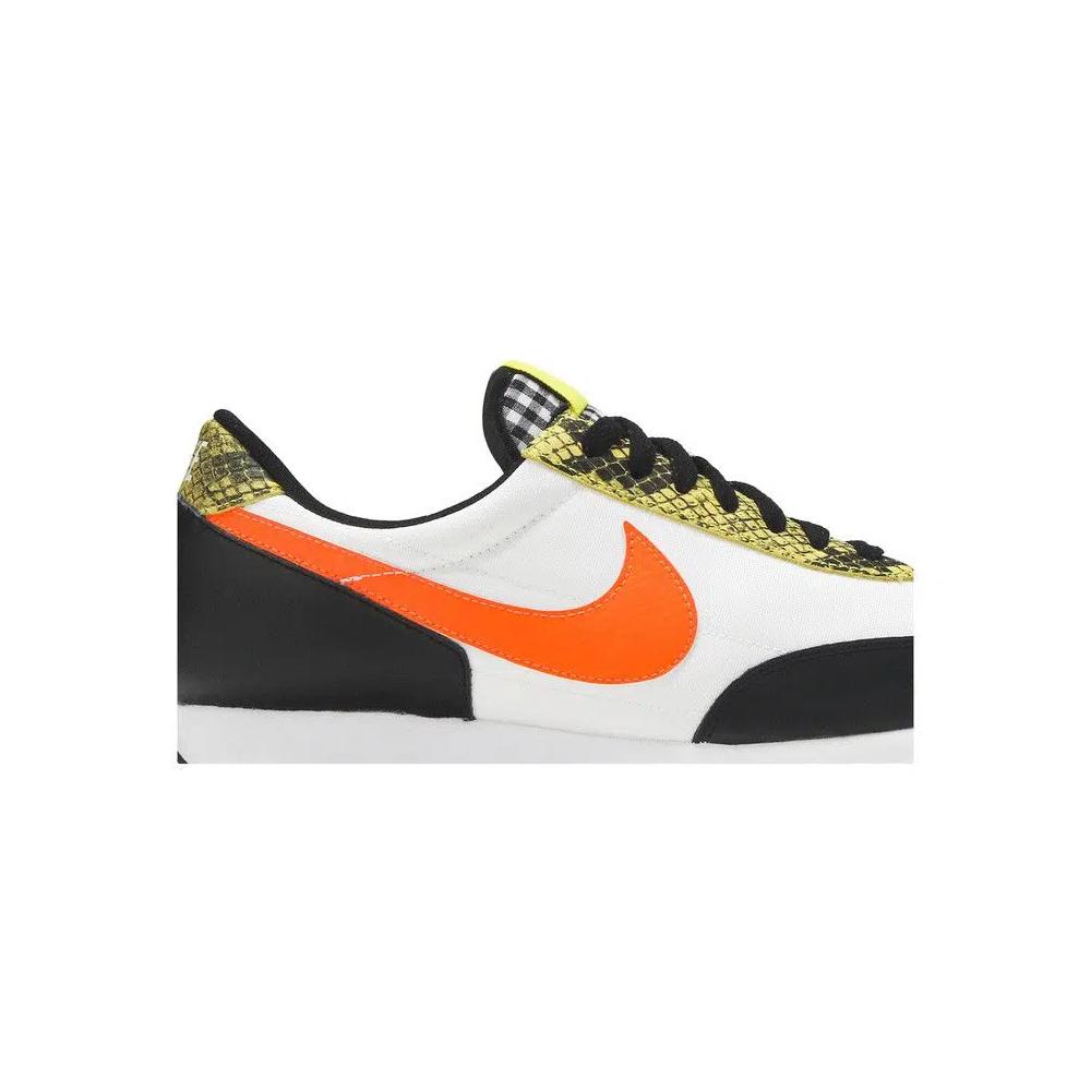 Кроссовки Nike Wmns Daybreak QS 'Dynamic Yellow' 2